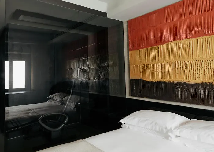 Otel Straf, Milan, A Member Of Design 4*