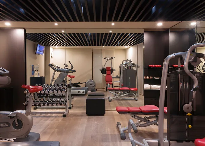 Straf, Milan, A Member Of Design Otel 4*